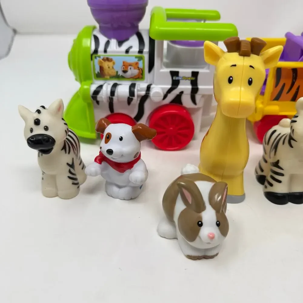 Fisher-Price Little People Musical Zoo Train 3 Cars 8 Animals Working Sounds